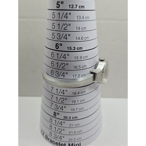 Vintage Timex Womens Textured Aluminum Manual Wind Silver Watch Cuff Unique main image 10